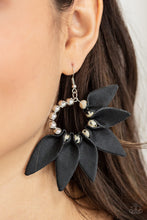 Load image into Gallery viewer, Flower Child Fever - Black   1607