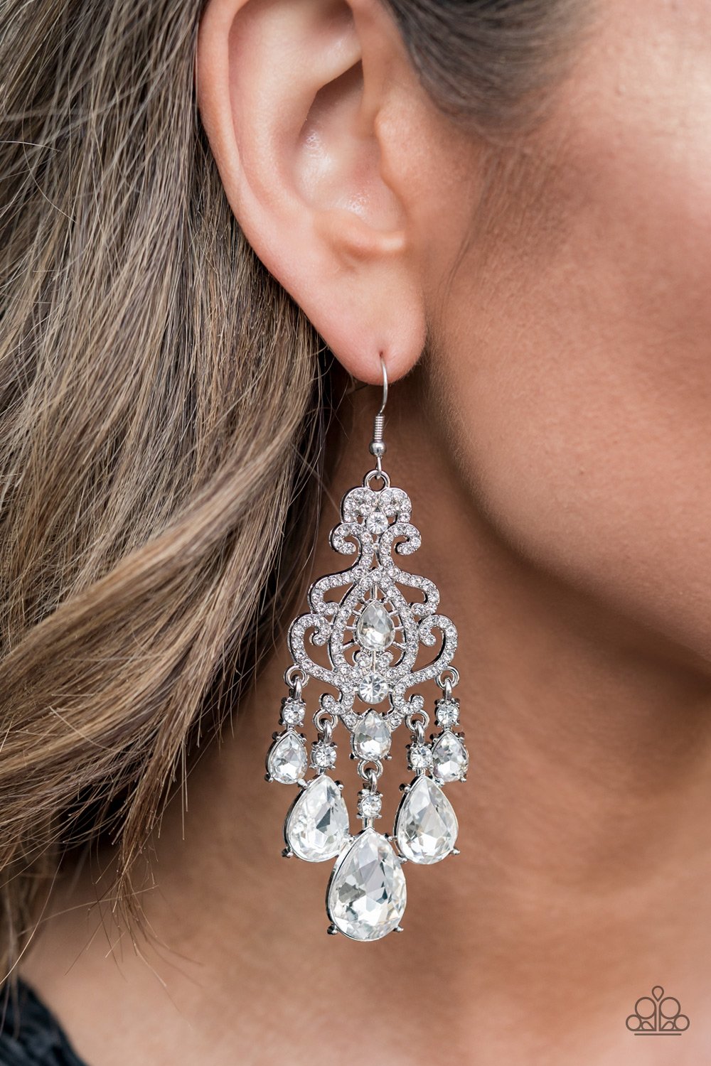 Queen of All Things Sparkly - white - Paparazzi earrings
