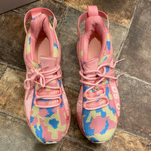 Load image into Gallery viewer, Pink shoes 2071