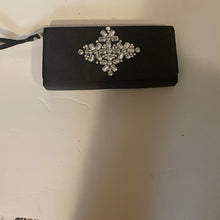 Load image into Gallery viewer, Black clutch purse.    140