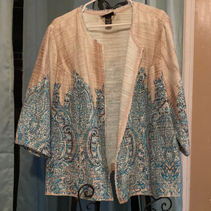 Catherine’s Brown and blue jacket.       Size 2x.      589