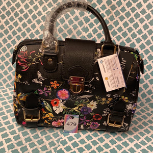#479.  Floral purse
