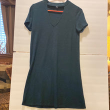 Load image into Gallery viewer, Dark Wintergreen sweater dress      Size S.           # 567