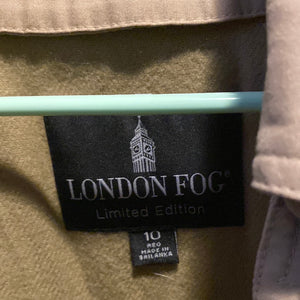 London Fog   Short Jacket.    459